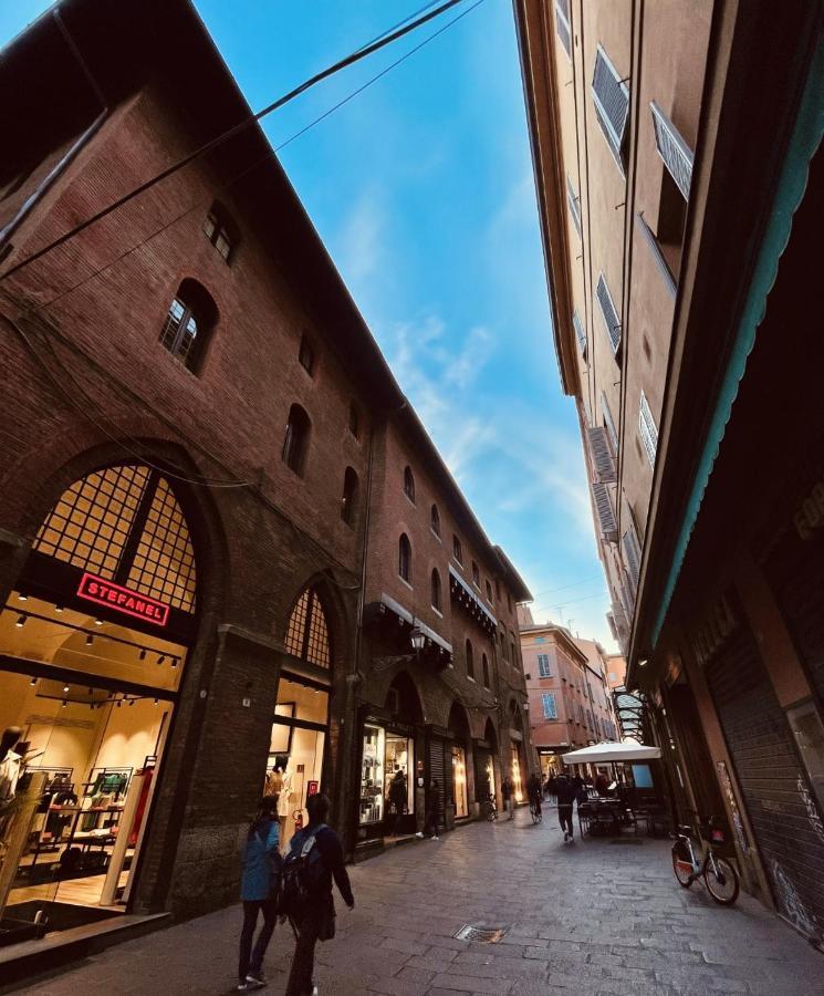 Lovely 1 Bedroom Apartment Nearby Piazza Maggiore Bolonia Exterior foto